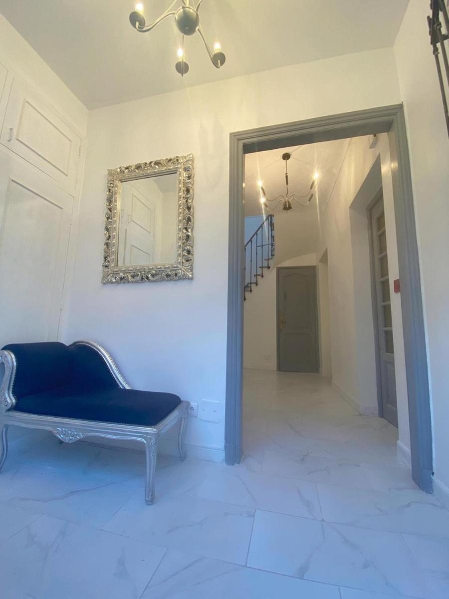 Charming House Near Center Appartamento Nizza